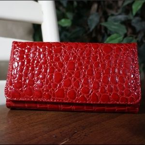 Yik Fung vintage croc wallet